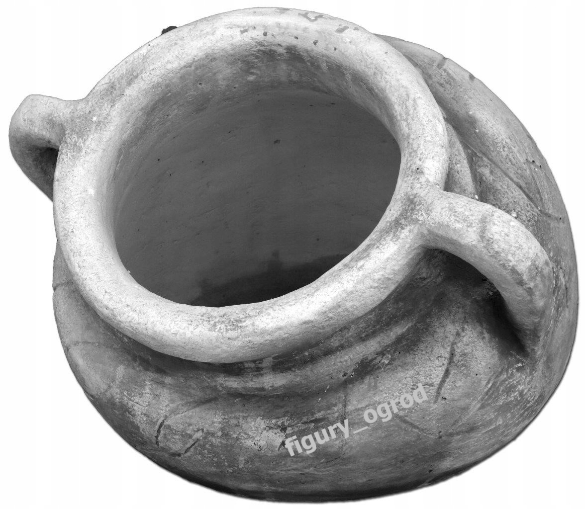 Betónový sivý kvetináč 26 cm × 33 × 28 cm