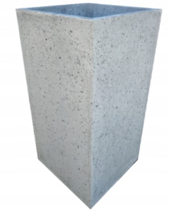 Betónový kvetináč z architektonického betónu 40 × 80 × 40