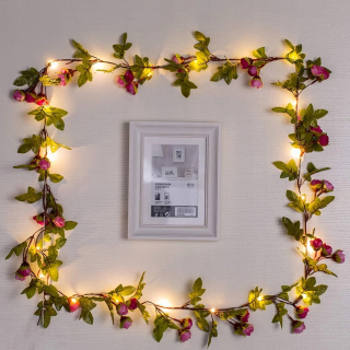 Svetelný stĺp do záhrady - 20/50/100 LED diódy Umelý kvet rose Rose Vine String Lights Battery napájaná