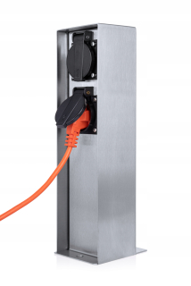 Svetelný stĺp do záhrady - Elektrický záhradný stĺp s nerezovými zásuvkami