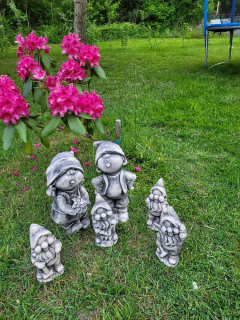 3x starý muž Tree Hugger Garden Art Outdoor Resin