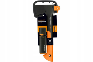 Súprava záhradného náradia - Fiskars Siekier X7 Ciesielska + Barchener 1020183