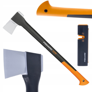 Sekera - Stolárska sekera FISKARS X7 malá kempingová sekera + brúska Xsharp