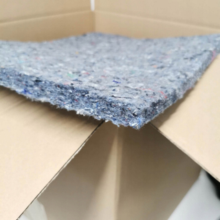 Včelí úľ - Felt - Izolačná rohož pre ULA 3 cm 38x38 -15 ks