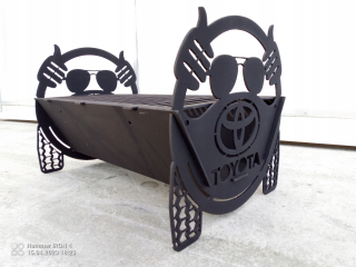 Záhradné ohnisko - Toyota Mobile Grill