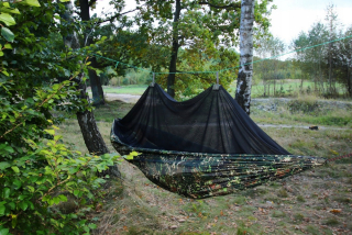 Záhradná hojdacia sieť hamak - Concamo Camouflage Hammock s sieťou komárov.