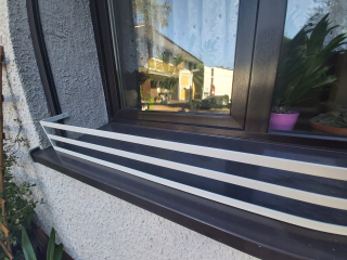 Držiaky na kvetináče - Stojan na kvety Barrier Podpera parapetu kód 0020