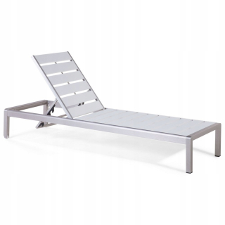 Záhradné lehátko - White Nardo Garden Deckchair!