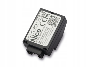 Ovládač na bránu - Priestranná čierna poštová schránka pre zoznamy + vzor