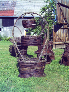 Krásny trojitý kôš pre kvety!