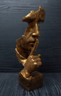 Záhradná figúrka - Sochárka -isia h -45 cm. Zlato