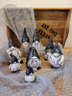 Malé dekorácie vianočných stromčekov z Resin Bonsai Tree 9 PCS