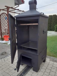 Udiareň - Kovový záhradník XXL.