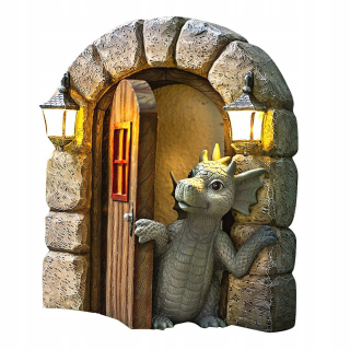 Dragon Dragon Mini Dragon vo dverách