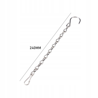 Zavlažovací systém - Záhradný košík na dvore kvetinové hrnce kvetináča