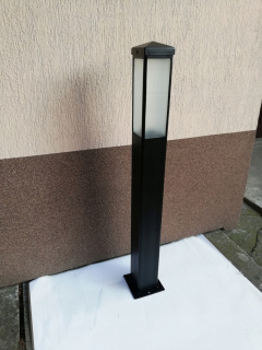 Svetelný stĺp do záhrady - Moderná záhradná lampa